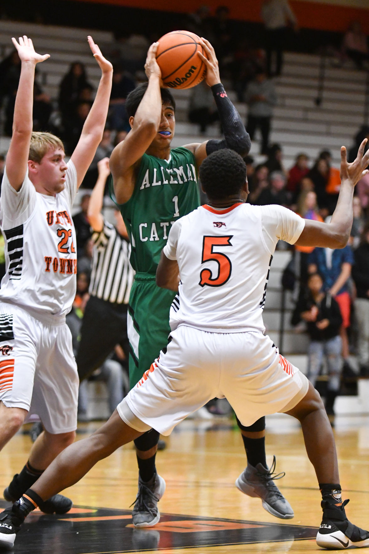 Prep Boys' Basketball: Alleman at United Township